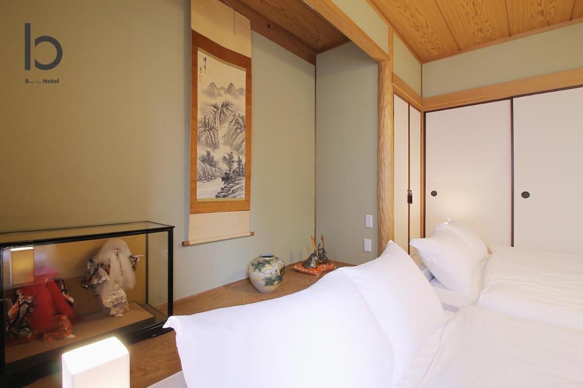 הירושימה Hanagin - 3 Bedroom Japanese Apartment For 11 People 201 מראה חיצוני תמונה