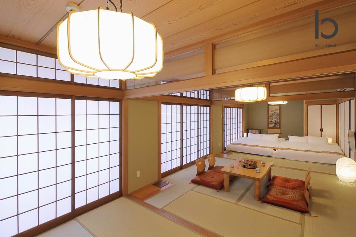 הירושימה Hanagin - 3 Bedroom Japanese Apartment For 11 People 201 מראה חיצוני תמונה